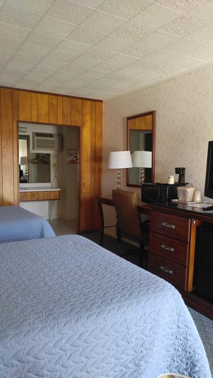 ברייסון סיטי Rosewood Inn מראה חיצוני תמונה