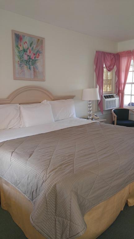 ברייסון סיטי Rosewood Inn מראה חיצוני תמונה