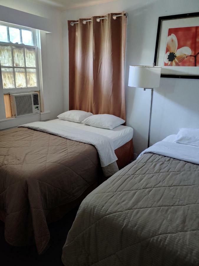 ברייסון סיטי Rosewood Inn מראה חיצוני תמונה